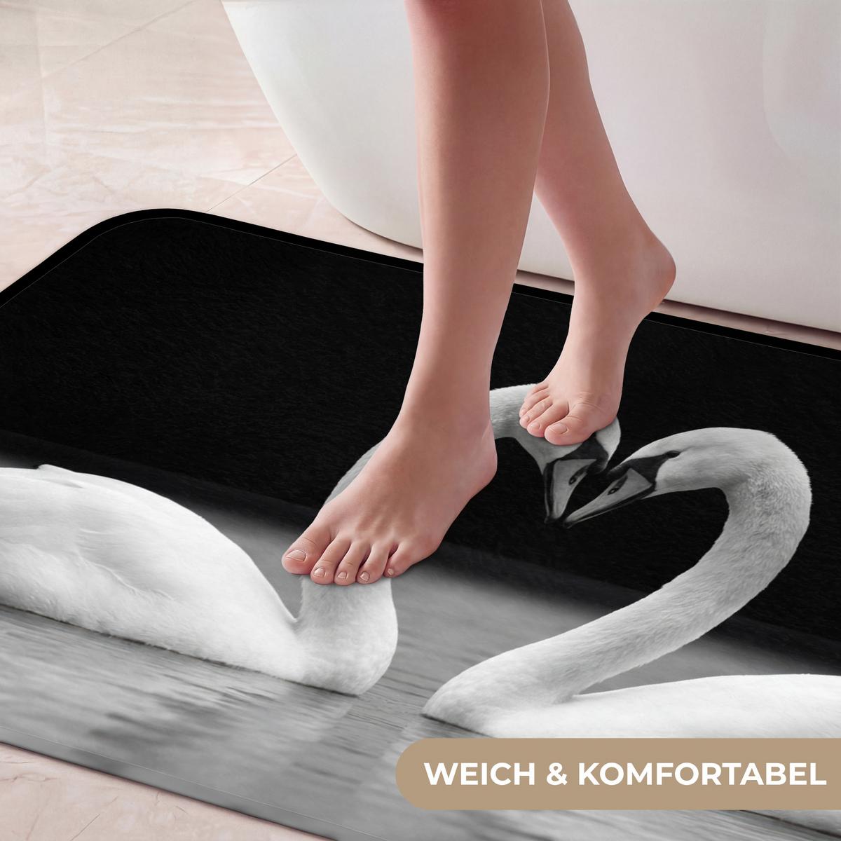 BADEMATTE Schwäne - Herz - Schwarz - Weiß 120x60 cm - Schwarz, Textil (120/60cm) - OnlyWow
