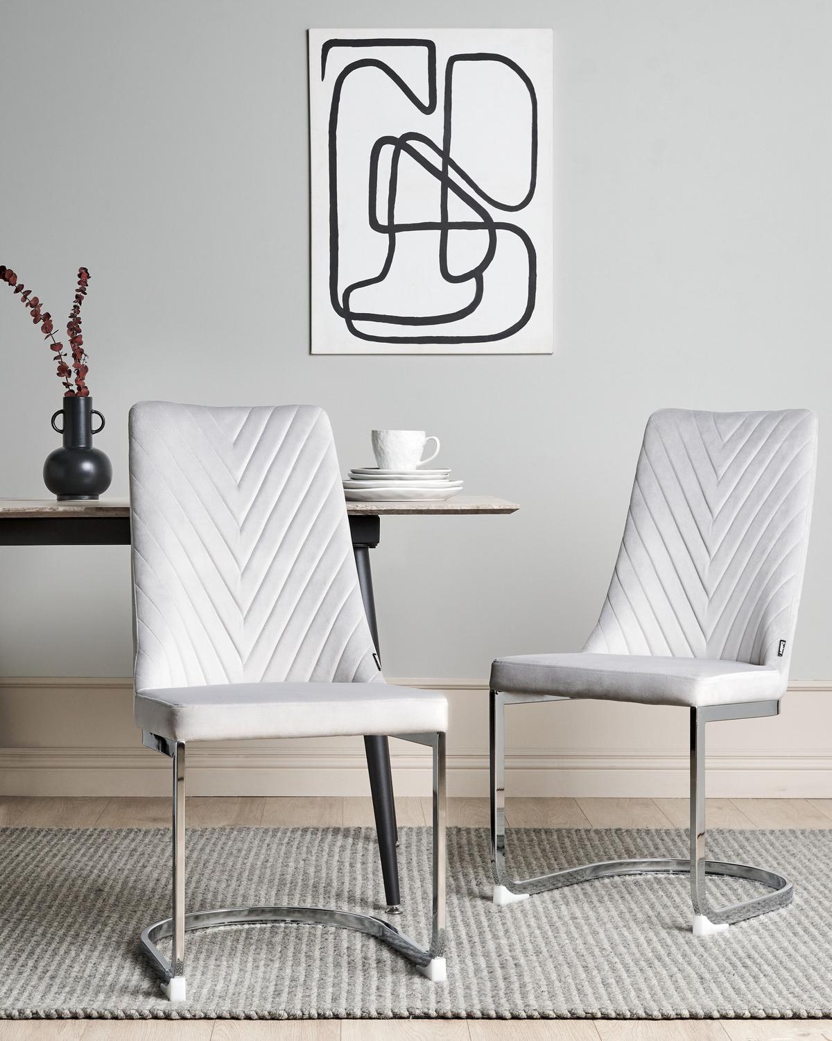 ESSZIMMERSTUHL 2er-Set Samtstoff grau Altoona - Silberfarben/Grau, Textil (46/95/58cm) - Beliani