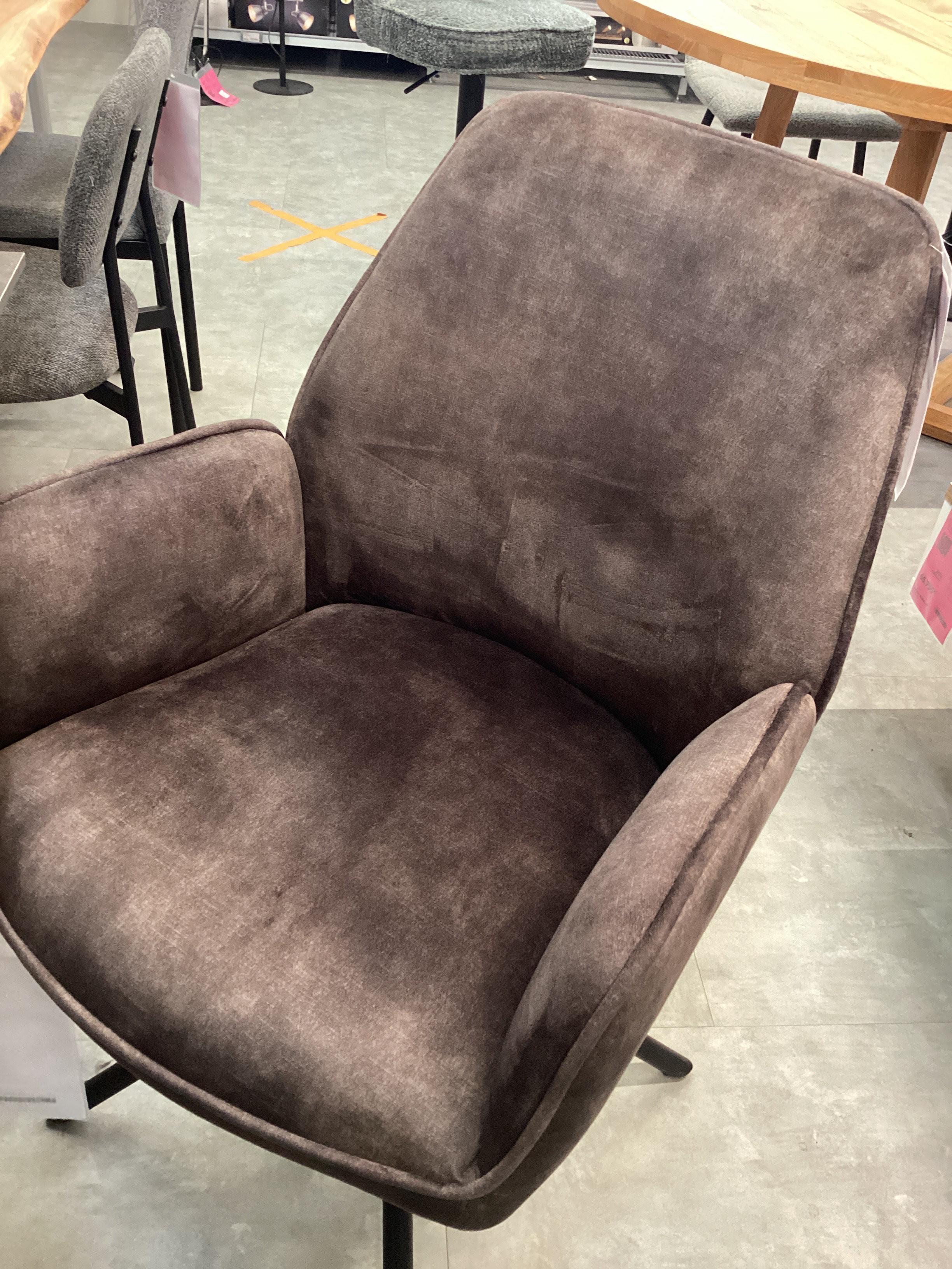 CSEPEL OUTLET KAROSSZÉK OTTAWA