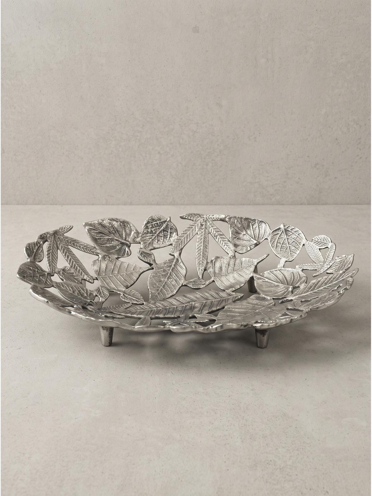 DEKOSCHALE RECANATI, Aluminium, handgefertigt, Silber, 49 x 31 x 8 cm - Silberfarben, Metall (8cm) - KADIMA DESIGN