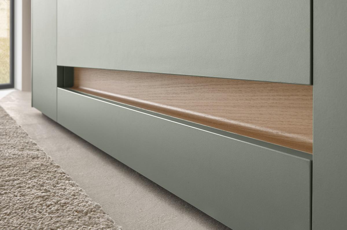 TV-LOWBOARD in Salbei Grün und Eiche, großer TV Unterschrank mit viel Stauraum - Salbeigrün/Eichefarben, Holz/Holzwerkstoff (223/40/45cm) - Furn.Design