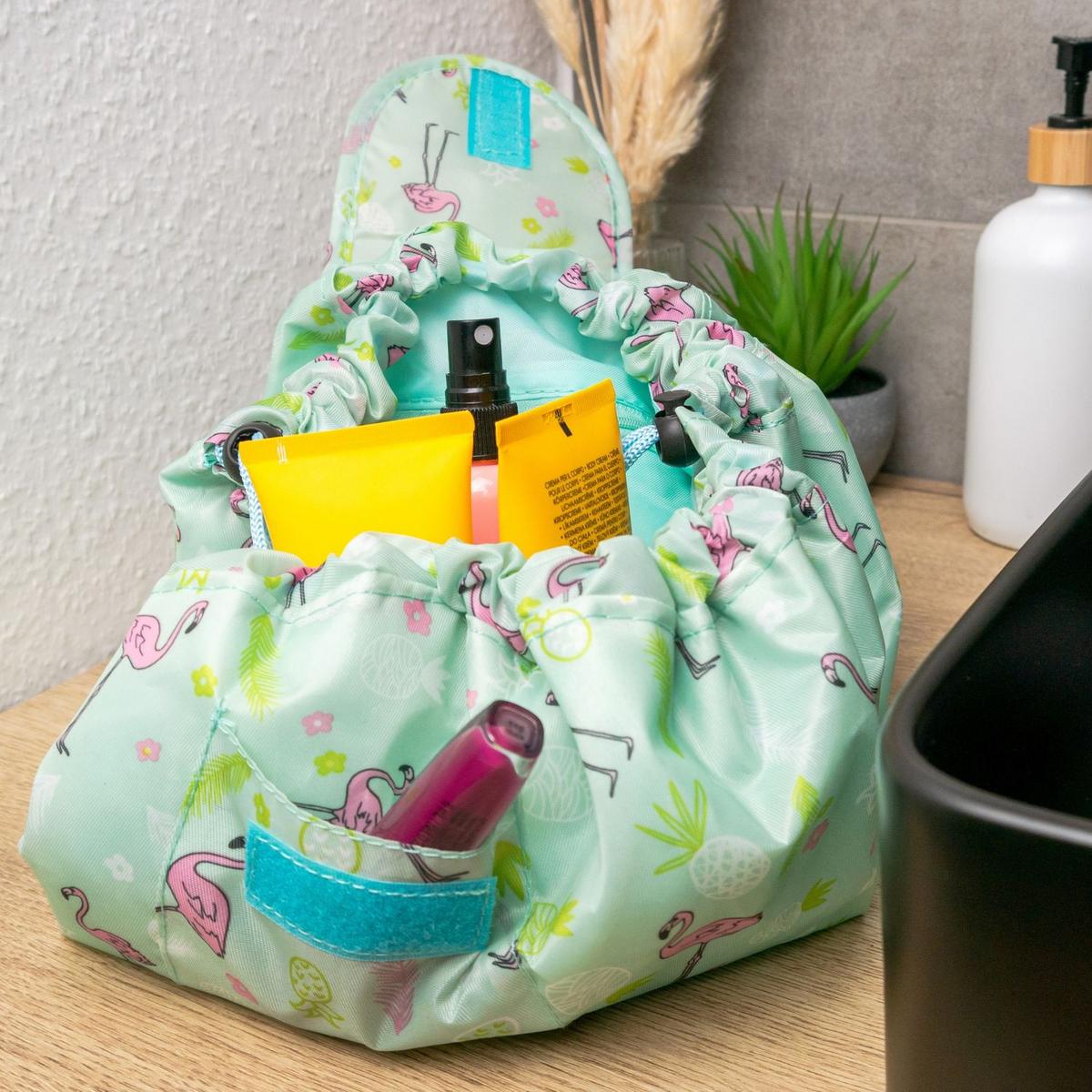 KOSMETIKTASCHE mit Reißverschlussfächern - Grün, Kunststoff (54/1/62cm) - Intirilife