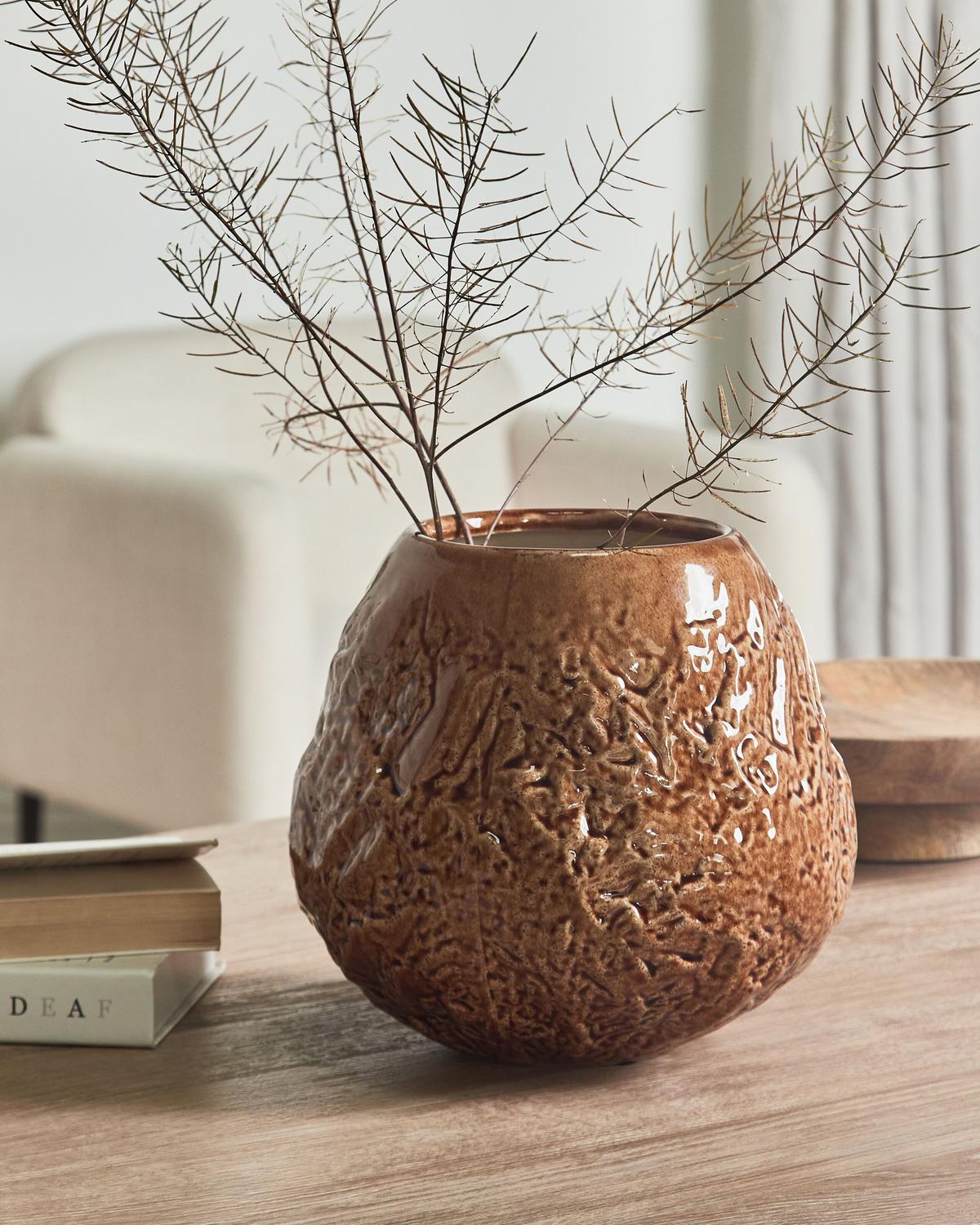 BLUMENVASE Steinzeug braun Betta - Braun, Stein (22cm) - Beliani
