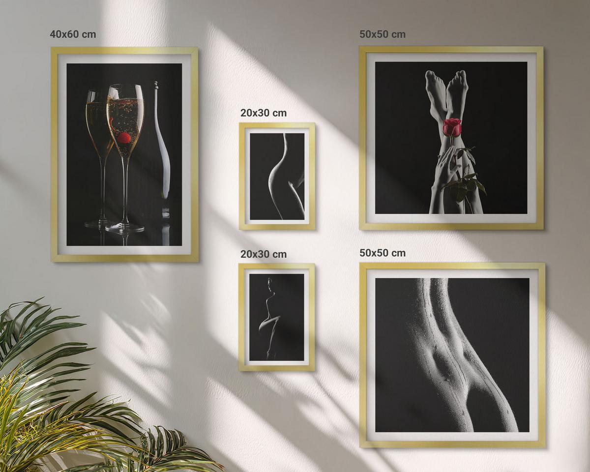 BILDER SET 5er Set - 50x50 cm & 20x30 cm & 40x60 cm Goldrahmen - Schwarze und weiße weibliche Formen - Goldfarben, Kunststoff (40/60cm) - TULUP