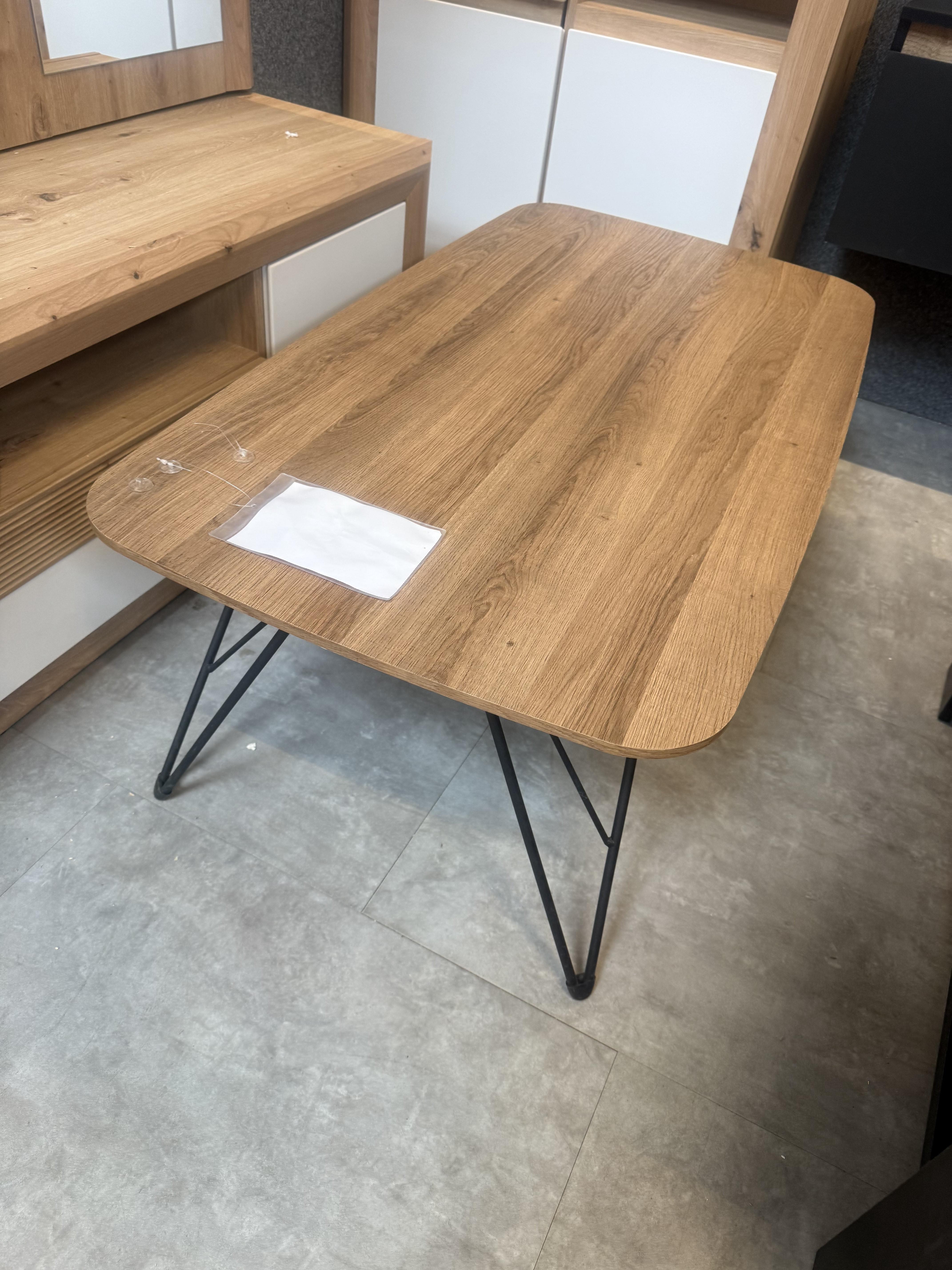 CSEPEL OUTLET DOHÁNYZÓASZTAL MELVIN