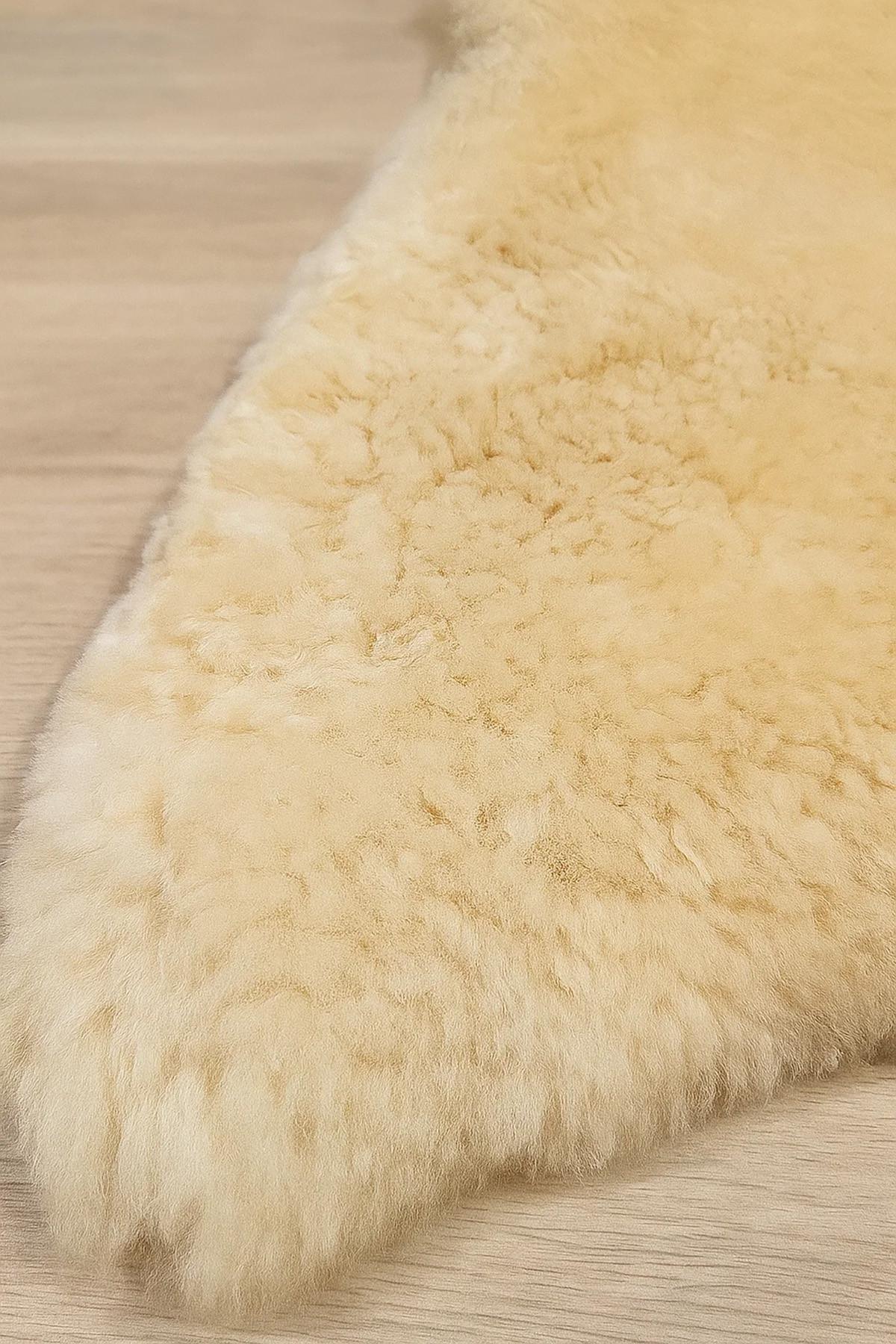 SCHAFFELL Natur Lammfell Weich Flauschig Wohnteppich, Relugan, ca. 110 cm - Gelb/Goldfarben, Fell (60/110cm) - Provellus