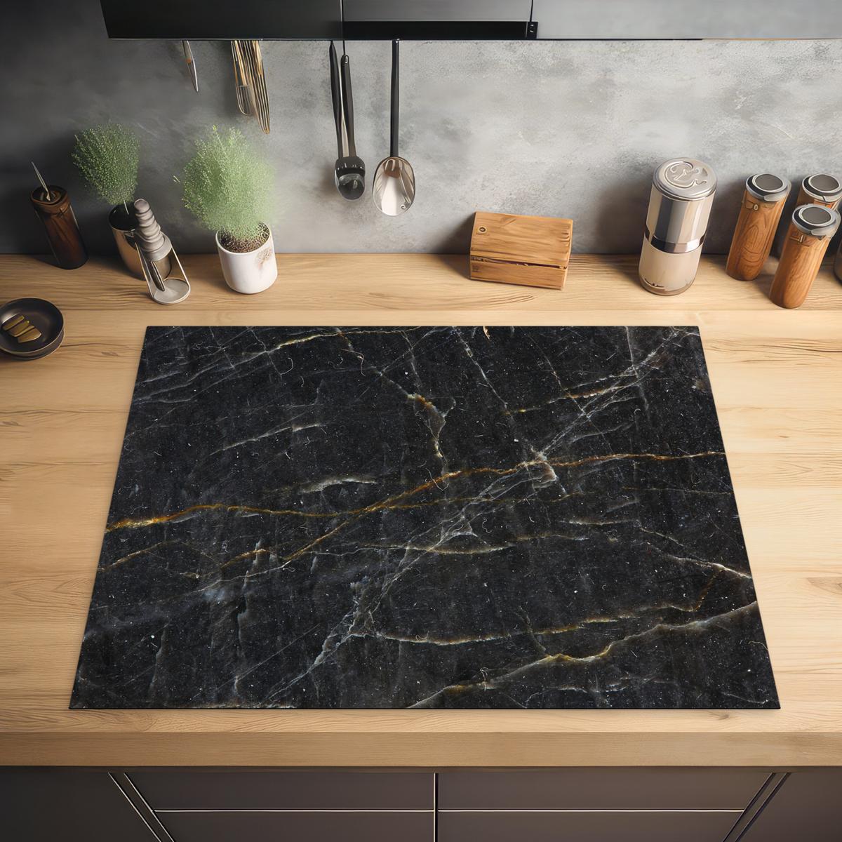 HERDABDECKPLATTE Marmor - Schwarz - Gold - Grau - Marmorstruktur Induktionsmatte 77x59 cm - Goldfarben, Kunststoff (77/59/0.2cm) - MuchoWow