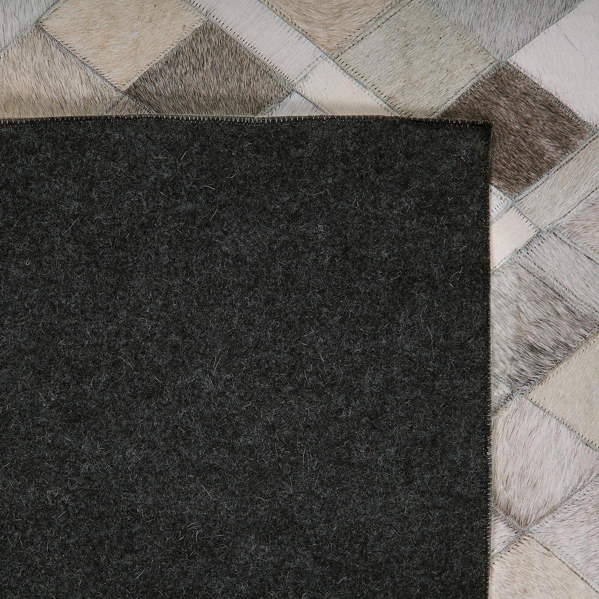 KURZFLOR-TEPPICH Hirka 200/140 cm - Grau, Fell (140/200cm) - Beliani