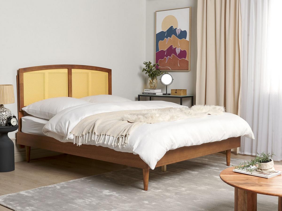 BETT mit Lattenrost 160/200 cm Gummibaumholz Braun Varzy - Braun, Holz (160/200cm) - Beliani