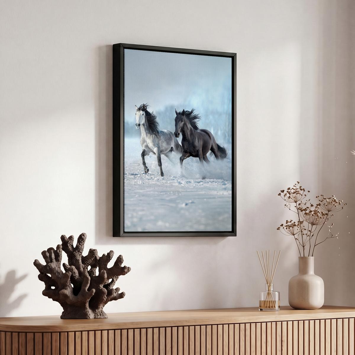 LEINWAND Bilder mit Rahmen - Pferde - Winter - Tiere - Natur - Schnee - 20x30 - Anthrazit, Textil (20/30cm) - MuchoWow