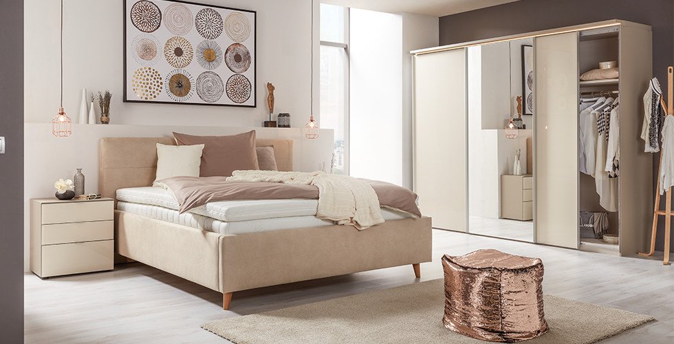 Schlafzimmer-Polsterbett-Creme-Kopfstütze-Eichenholz