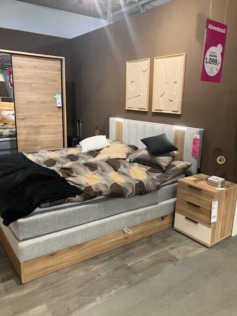 BOXSPRINGBETT RABINA AUSSTELLUNGSSTÜCK