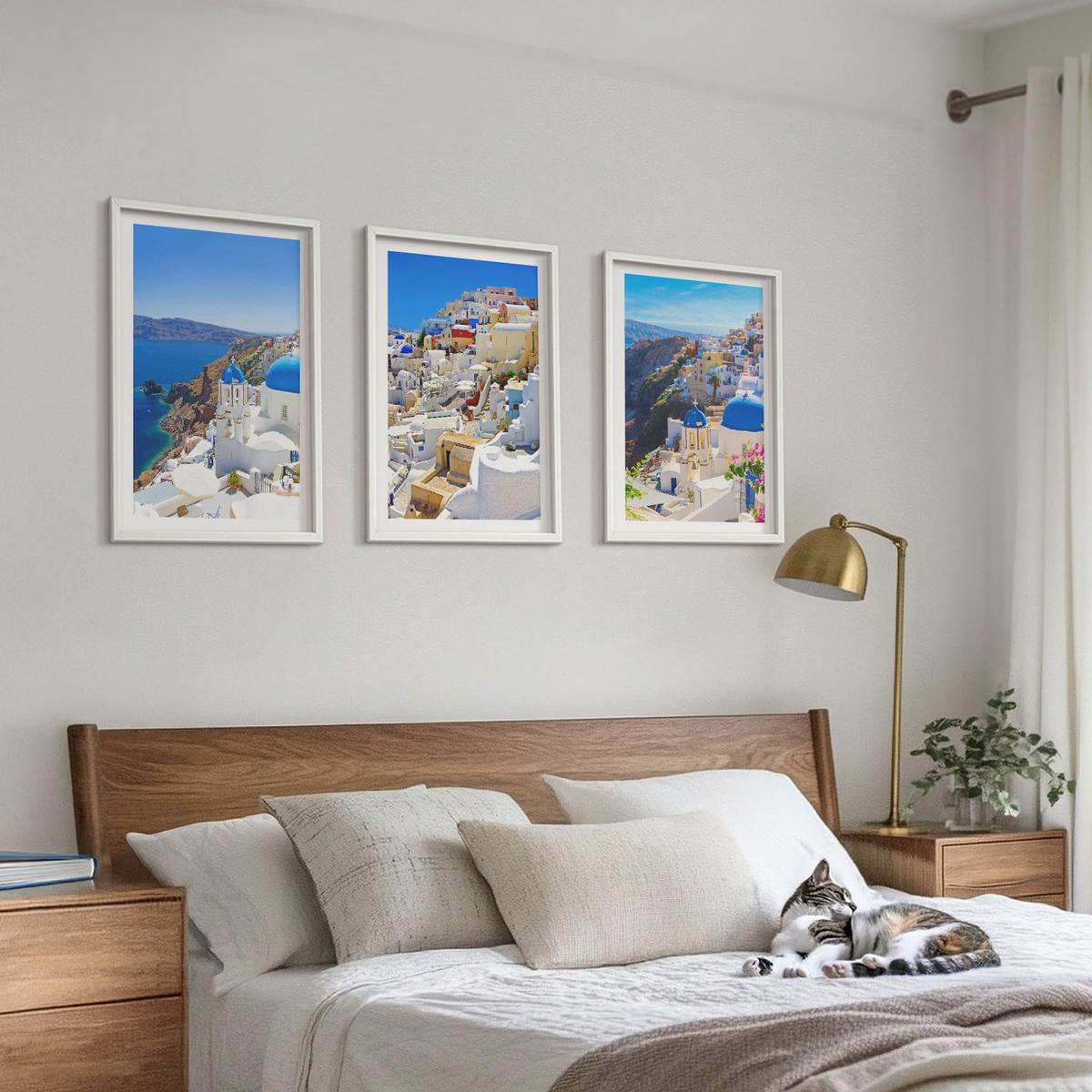 BILDER SET 3er Set - 40x60 cm Weißer Rahmen - Landschaftsarchitektur Oia Santorini - Weiß, Kunststoff (40/60cm) - TULUP