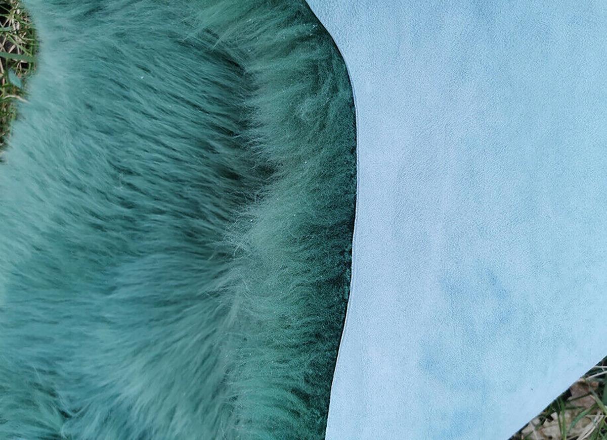 FELL Öko Lammfell Schaffell Teal Waldgrün ca. 110 cm - Waldgrün, Fell (60/110cm) - Provellus
