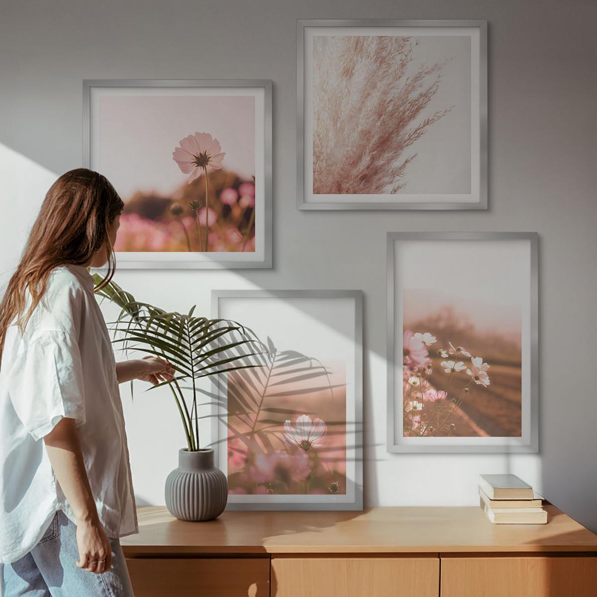 BILDER SET 4er Set - 50x50 cm & 40x60 cm Silberner Rahmen - Wildblumen auf den Wiesen im Sommer - Silberfarben, Kunststoff (50/50cm) - TULUP
