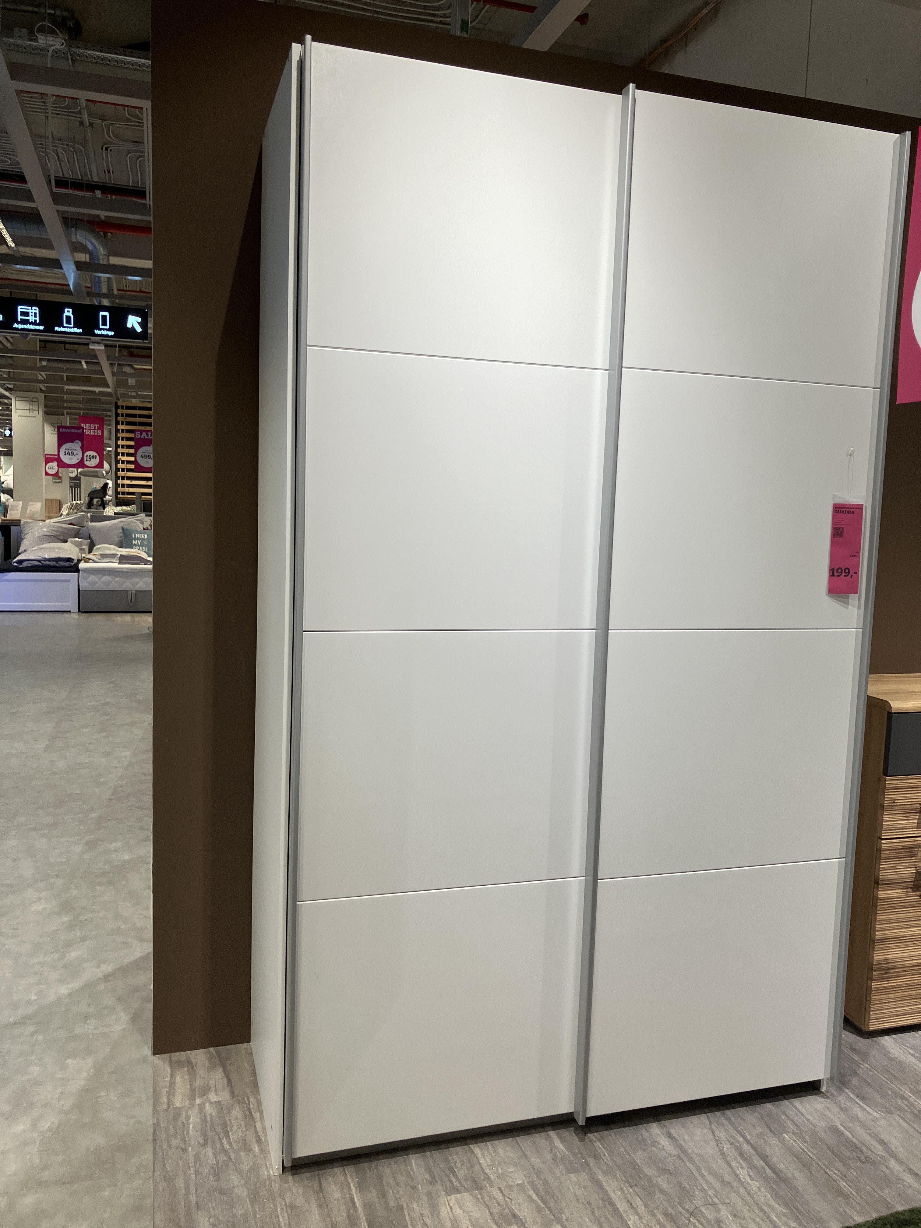 SCHWEBETÜRENSCHRANK QUADRA