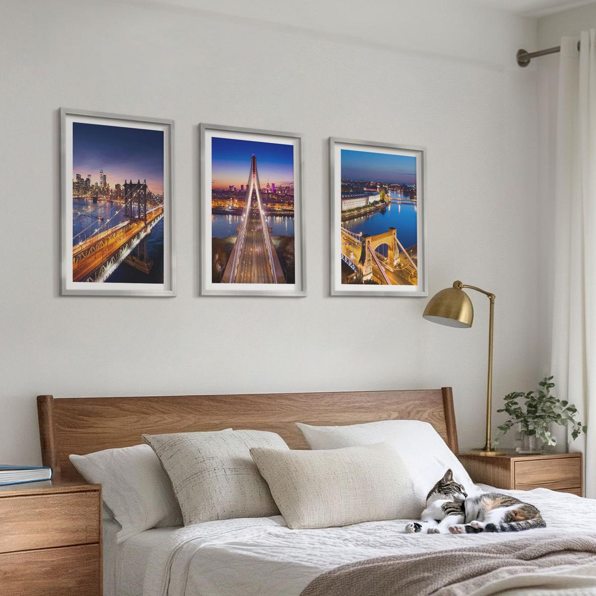 BILDER SET 3er Set - 40x60 cm Silberner Rahmen - Städte bei Nacht, Brücken, Flüsse - Silberfarben, Kunststoff (40/60cm) - TULUP