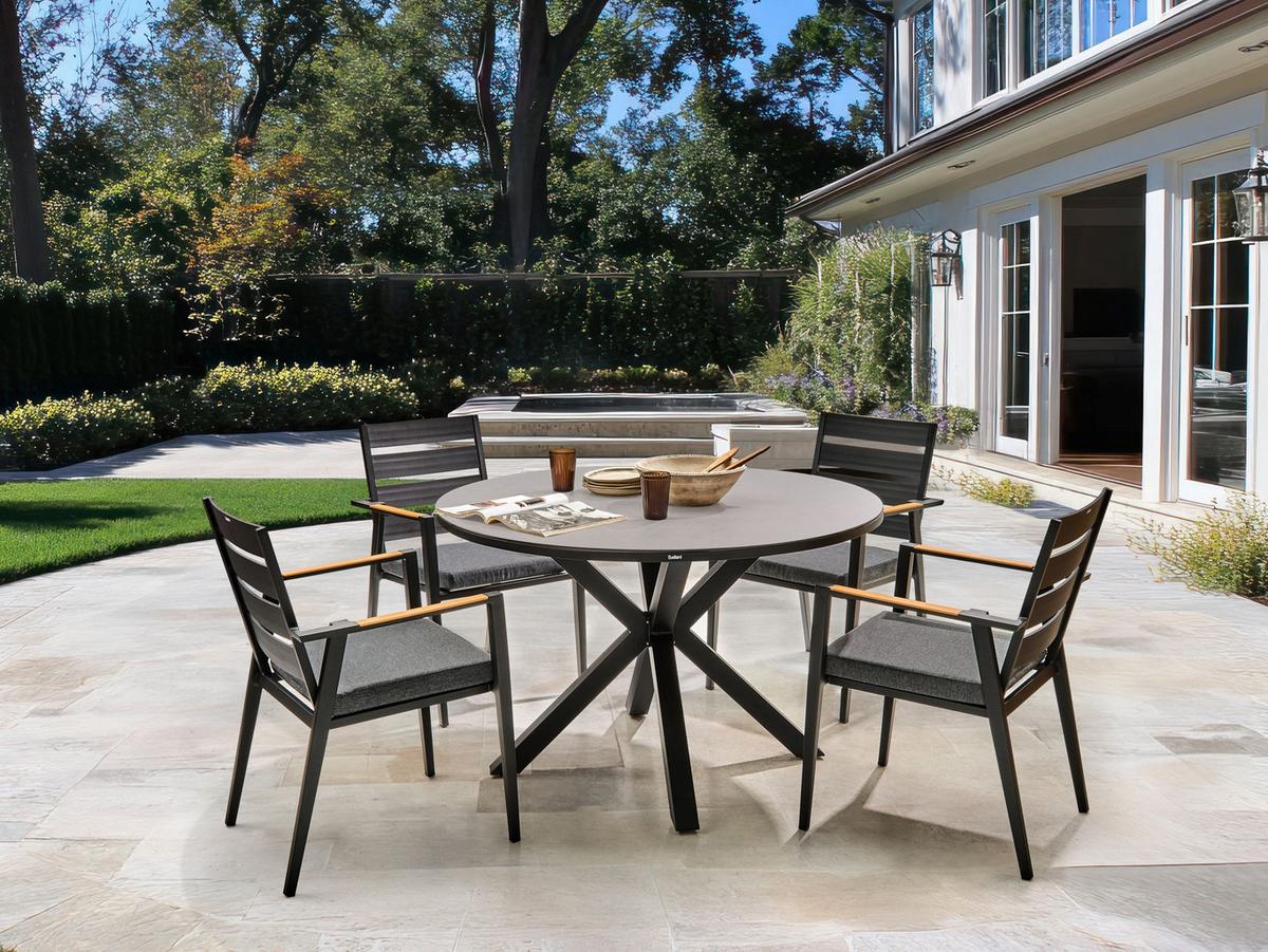 GARTENMÖBEL-SET 4-Sitzer Grau/Schwarz Metall Maletto/taviano - Grau, Keramik - Beliani