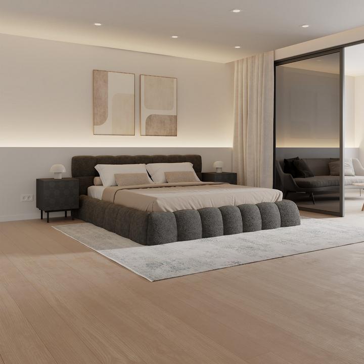 Dunkelgraues Polsterbett, schwarzes Nachtkästchen