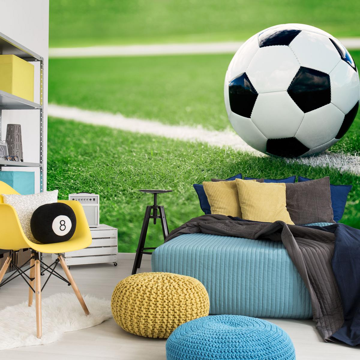 FOTOTAPETE für Jugendzimmer Fußball Grüne Rasen Stadion Sport 150x105 - Schwarz/Weiß, Papier (150/105cm) - Muralo