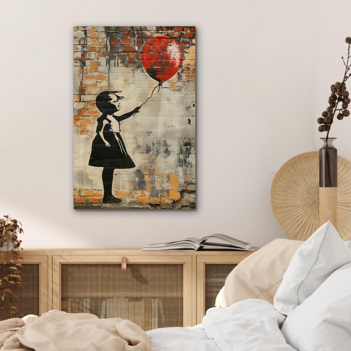 METALLBILD Graffiti - Banksy - Mädchen - Straßenkunst Deko Schlafzimmer 40x60 cm - Sandfarben, Metall (40/60cm) - MuchoWow