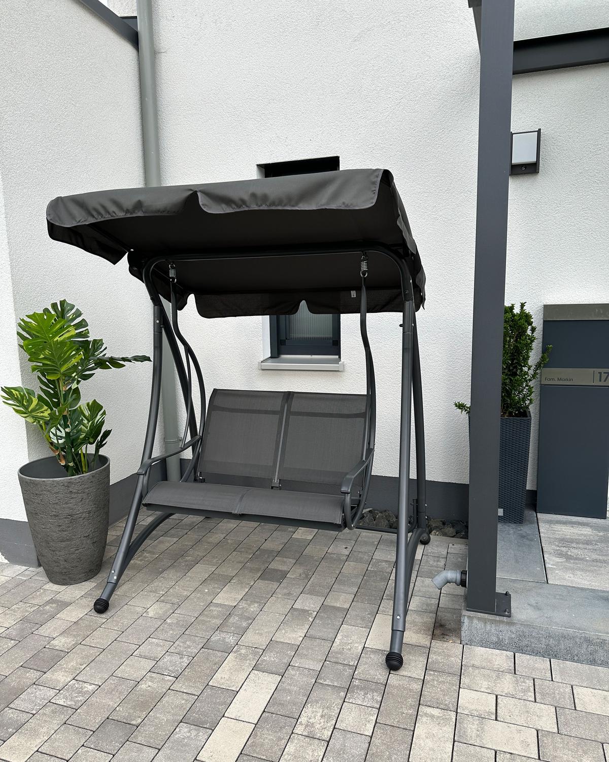 KUNSTPFLANZE im Blumentopf 135 cm Grün/Schwarz Monstera Plant - Schwarz/Grün, Kunststoff (135cm) - Beliani