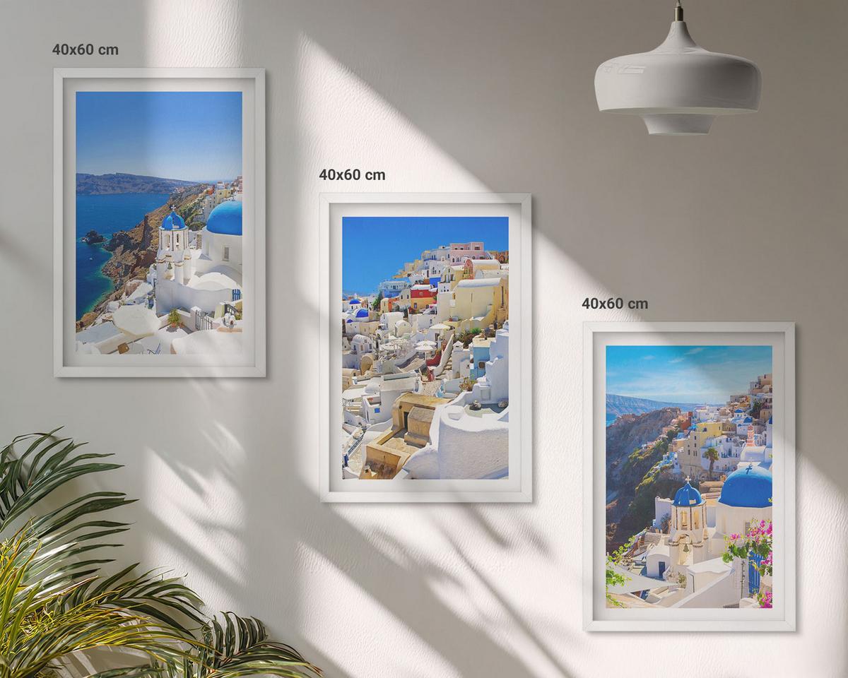 BILDER SET 3er Set - 40x60 cm Weißer Rahmen - Landschaftsarchitektur Oia Santorini - Weiß, Kunststoff (40/60cm) - TULUP