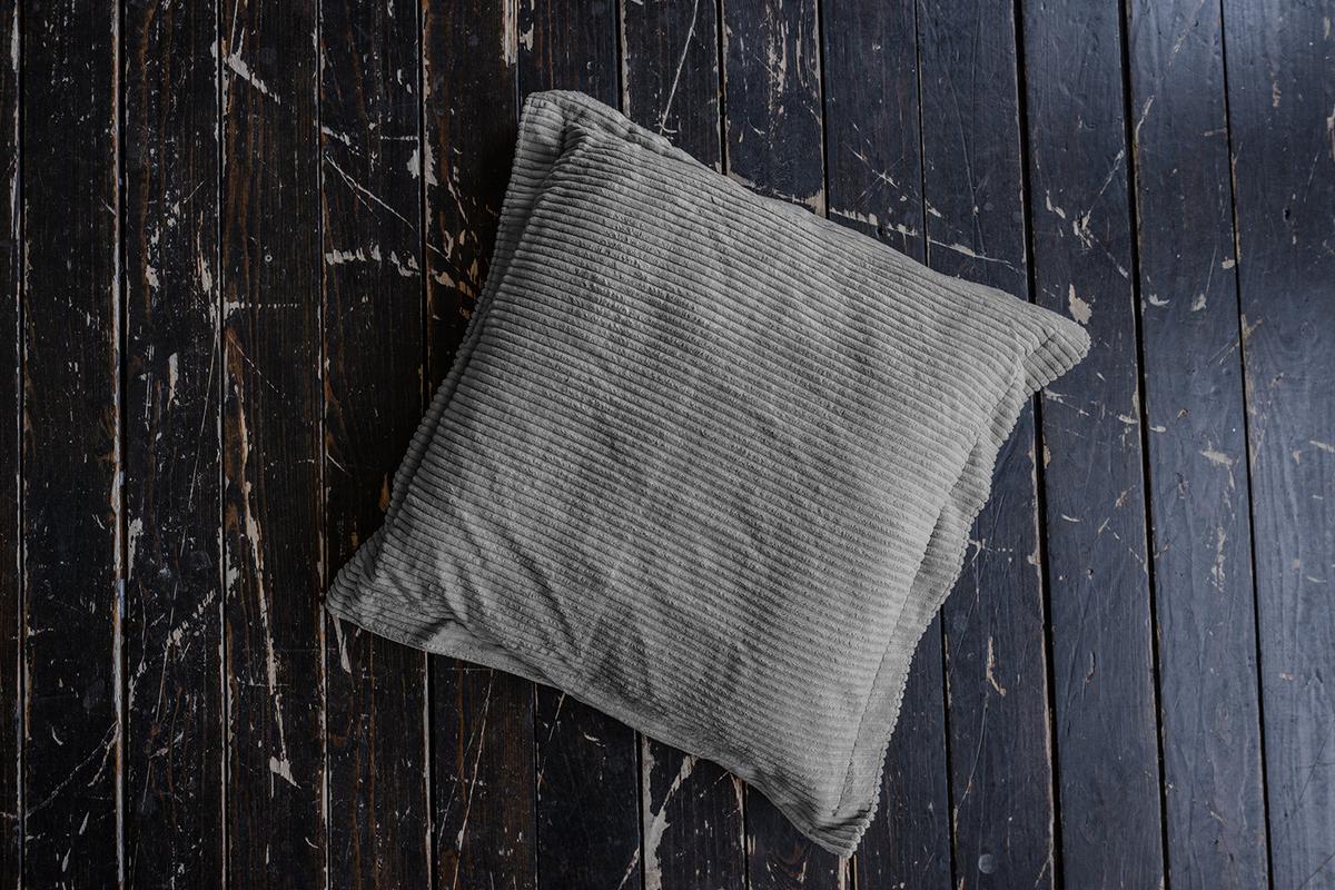 FLATTERKISSEN MADELINE Grau Cord - Grau, Textil (75/12cm) - KAWOLA