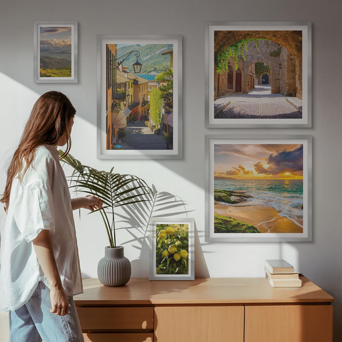 BILDER SET 5er Set - 50x50 cm & 20x30 cm & 40x60 cm Silberner Rahmen - Malerische Straßen am Meer, Strand - Silberfarben, Kunststoff (40/60cm) - TULUP