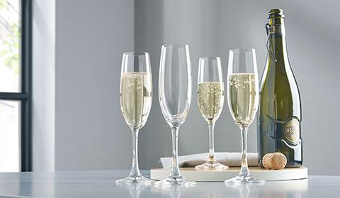 Champagnergläser von Spiegelau im 4er-Set bei mömax kaufen.