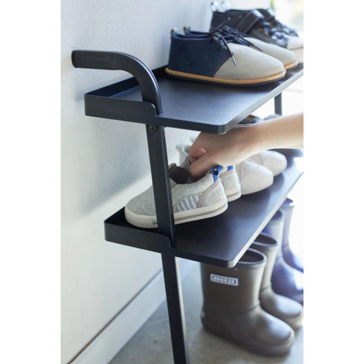 SCHUHREGAL für Kinder aus schwarzem Metall - 50/22/48 cm - Schwarz, Metall (22/48/50cm) - Yamazaki
