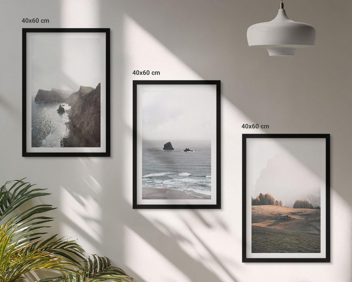 BILDER SET 3er Set - 40x60 cm Schwarzer Rahmen - Landschaften aus Bergen und Meer - Schwarz, Kunststoff (40/60cm) - TULUP