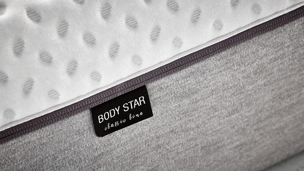 Bodystar-Matratze-Detail-Schlafzimmer-Wendematratze-moemax