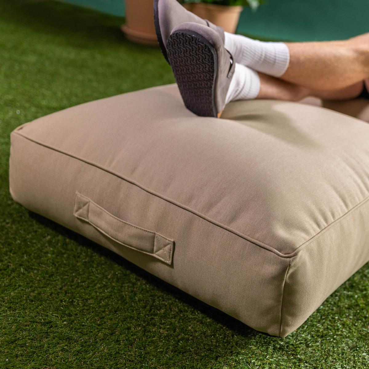 BODENKISSEN mit Sitzsackfüllung Solus - Beige, Textil (72/22/72cm) - icon