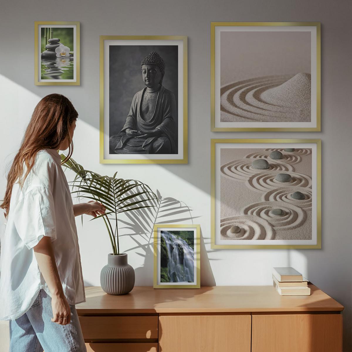 BILDER SET 5er Set - 50x50 cm & 20x30 cm & 40x60 cm Goldrahmen - Fußabdruck eines Astronauten auf dem Mond - Goldfarben, Kunststoff (40/60cm) - TULUP