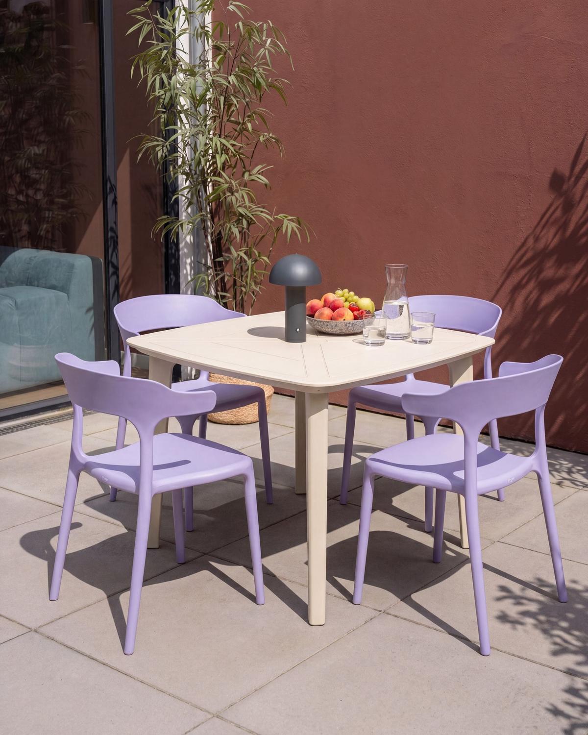 GARTENSTUHL 4er-Set Violett Gubbio - Violett, Kunststoff (50/76/49cm) - Beliani