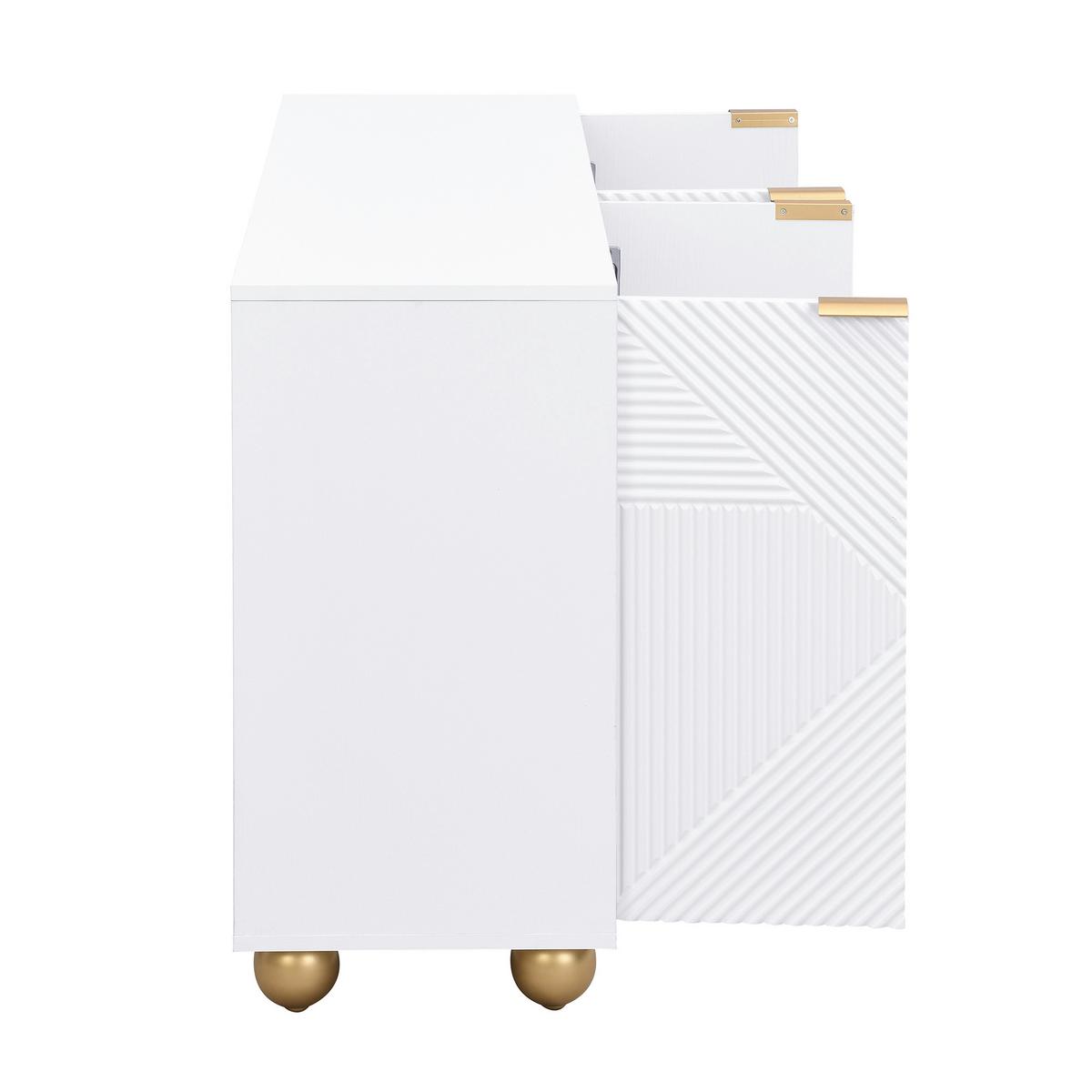 SIDEBOARD Weiss & Gold 120 Cm Mit Geometrischer Gravur & Kugelfüssen - Weiß, Holzwerkstoff (120/71.5/35cm) - Urban Meuble