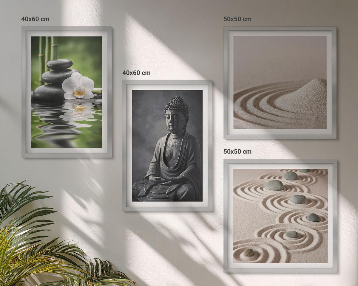 BILDER SET 4er Set - 50x50 cm & 40x60 cm Silberner Rahmen - Ein entspannter Buddha am Strand - Silberfarben, Kunststoff (50/50cm) - TULUP