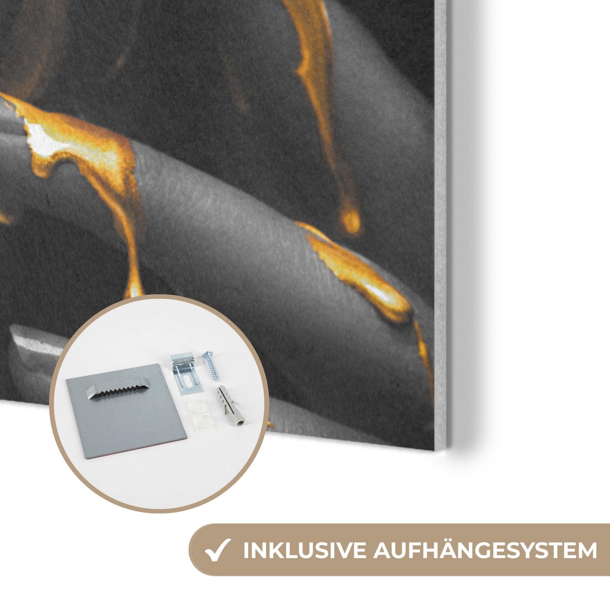 AKUSTIKBILD Frau - Schwarz - Gold - Gesicht - Lippen Wanddeko 70x50 cm - Goldfarben, Kunststoff (70/50/0.9cm) - MuchoWow