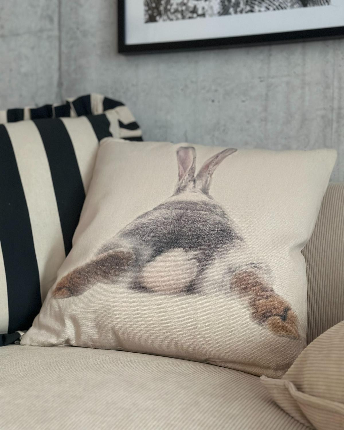 DEKOKISSEN 2er-Set Taupe 45/45 cm Buxus - Graubraun, Naturmaterialen/Textil (45/45cm) - Beliani