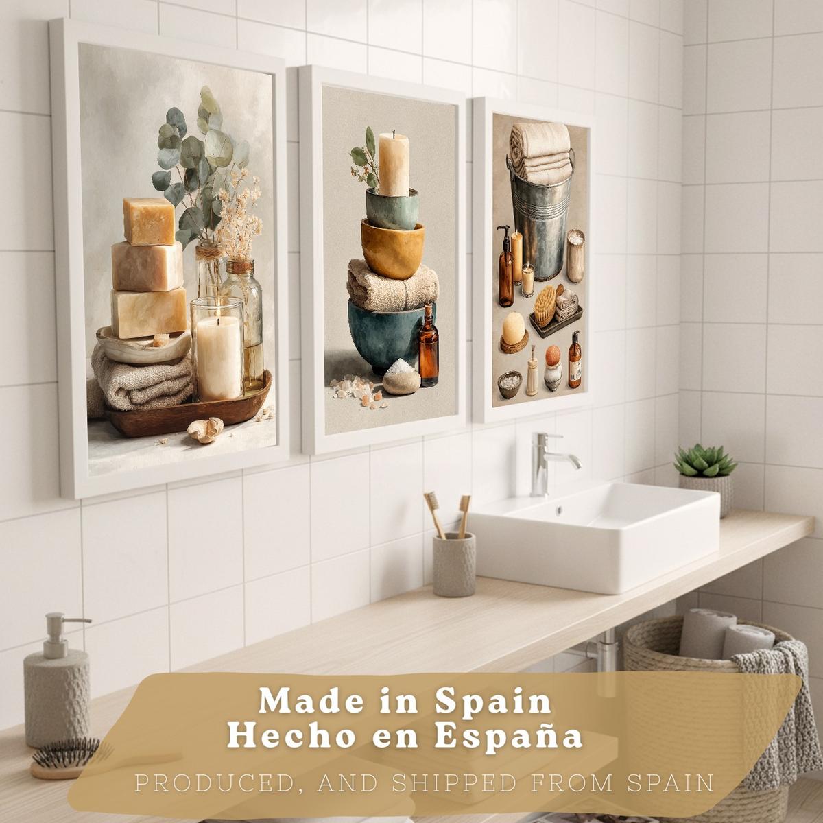 POSTER Set aus 3 Badezimmer Wandbildern und Drucke zur Dekoration für Waschbecken Dusche WC und Bad mit Kerzen Seifen und Handtüchern Weißer Rahmen A4 - Weiß, Papier (29.7/21/3cm) - Nacnic