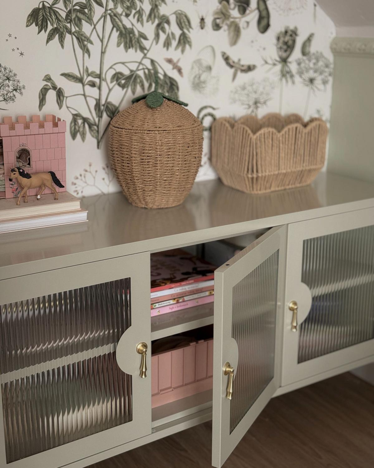 SIDEBOARD mit 3 Türen Metall Hellbeige Gleora - Beige, Metall (120/65/40cm) - Beliani