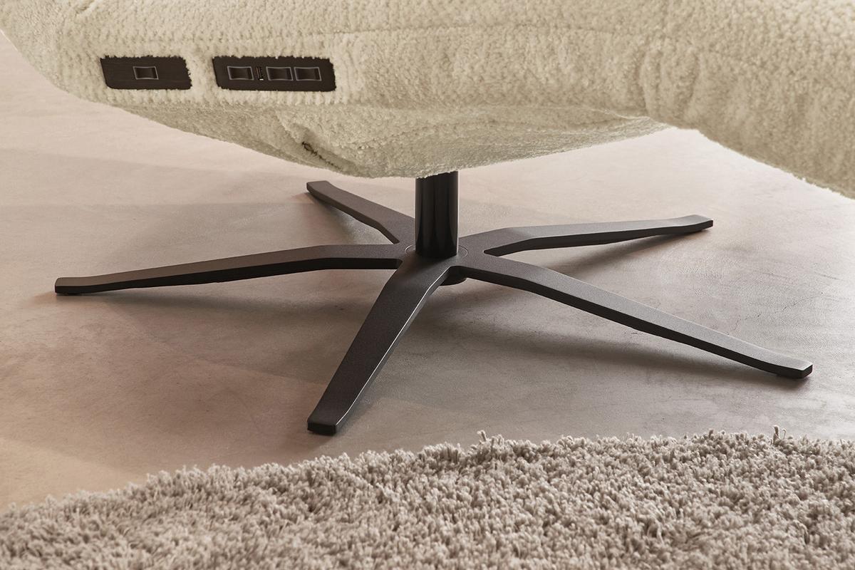RELAXLIEGE LETICIA Beige Flachgewebe Relaxfunktion, Drehbar (360°) - Beige/Schwarz, Textil/Metall (82/115/156cm) - KAWOLA