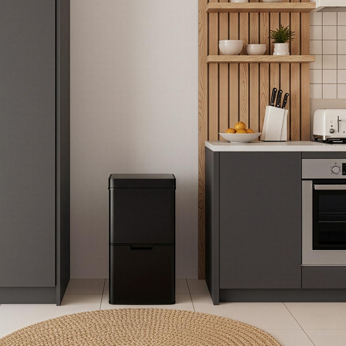 SENSOR MÜLLEIMER Venna - Schwarz, Kunststoff/Metall (31.5/82.5/42cm) - [en.casa]