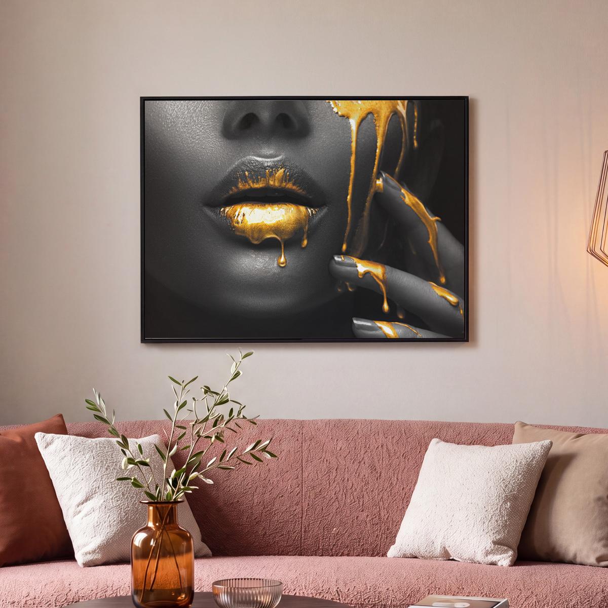 LEINWAND Bilder mit Rahmen - Frau - Schwarz - Gold - Gesicht - Lippen - 80x60 - Goldfarben, Textil (80/60cm) - MuchoWow