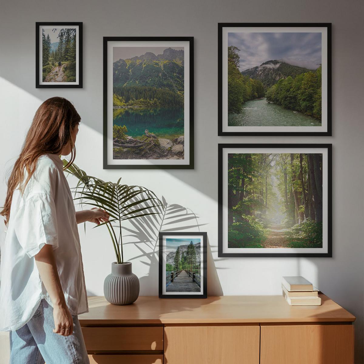 BILDER SET 5er Set - 50x50 cm & 20x30 cm & 40x60 cm Schwarzer Rahmen - Straße Wald Berge Hirsch Natur - Schwarz, Kunststoff (40/60cm) - TULUP
