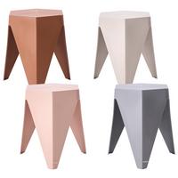 GARTENHOCKER 4er-Set Hellgrün Karavos - Pink/Rot, Kunststoff (36/45/32cm) - Beliani