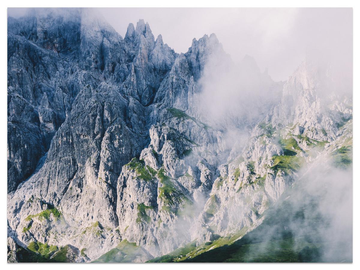 FOTOTAPETE für Wohnzimmer Felsige Berge Nebel Moos 400x280 - Blau/Weiß, Papier (400/280cm) - Muralo