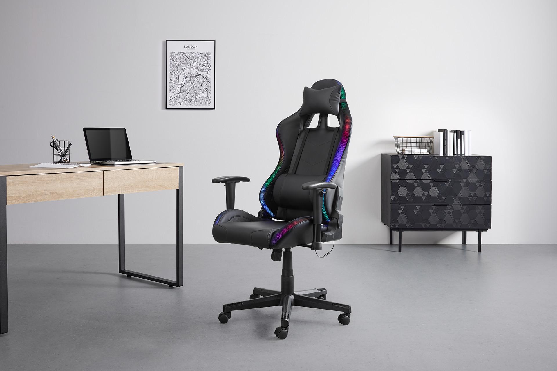 Stylische Gamingstuhl mit Beleuchtung von moemax.png