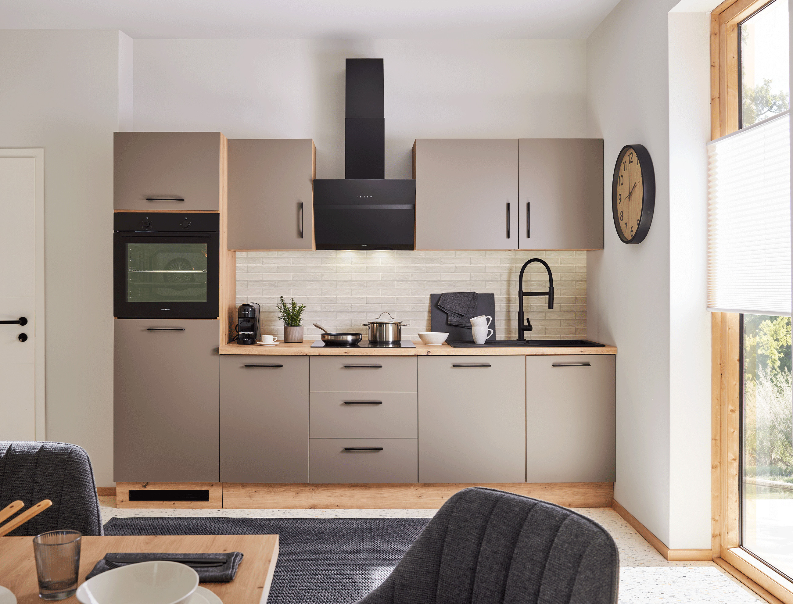 Geräteumbauschrank – Perfekte Lösung für integrierte Küchengeräte